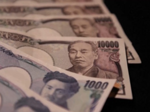 日元一度飙升近3%，日本央行“趁热打铁”干预汇率？日本财务大臣曾表示：资金动用不设上限......