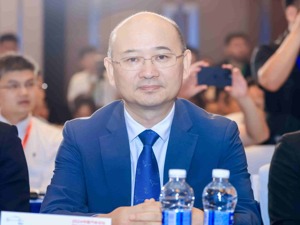 江汽集团项兴初：与华为合作的首款产品已进入整车实验验证阶段