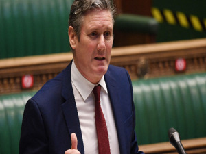 “200亿英镑财政缺口”，英国首相办公室：国家濒临破产