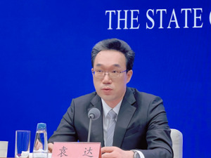 国家发展改革委答每经：深入开展清理拖欠企业账款专项行动，将完善民企参与国家重大项目建设长效机制