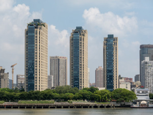 7月房价下行趋势持续 上海走出独立行情