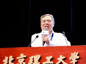 中国教育发展战略学会副会长李志民：人工智能将重塑教育形态