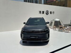对标理想L6？问界新M7 Pro搭载视觉智驾入市！余承东还剧透了这款新车，鸿蒙智行销量还要涨？