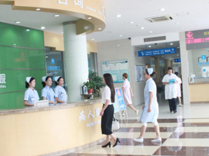 一医院“要求医生让患者消费到7000元”？最新通报：医院存在这些违法违规行为，将作出行政处罚决定