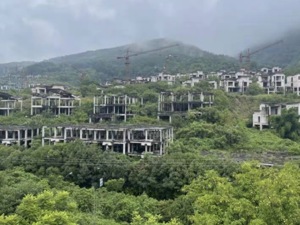 “需大量资金才能复工”，重庆北碚悦榕庄酒店资产流拍，挂牌的高端酒店越来越多