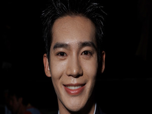 热搜！于适严正声明！曾主演《封神》《我的阿勒泰》爆火，名下代言涉及这些上市公司