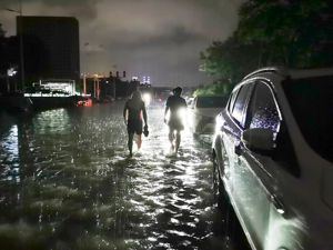 “普拉桑”继续制造强降雨 ！江苏多地今日停课，上海这一区发布暴雨红色预警