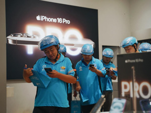 饿了么iPhone 16系列现货今日首发，外卖速度“快人一步”