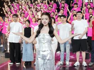 辛巴徒弟“蛋蛋”粉丝破亿  超头部主播的“徒弟们”能撑起直播带货的“新场面”吗？