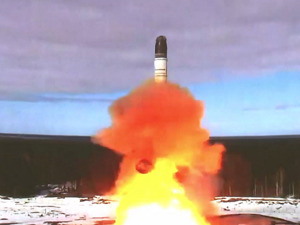 日本称俄罗斯军机三次“侵入”其领空！日本战机紧急出动，首次发射热焰弹