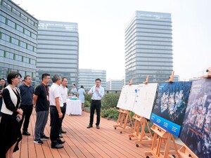 亚马逊、京东等20余家中外知名企业实地考察成都高新区新川创新科技园