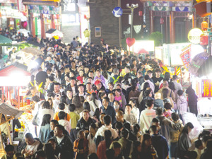 国庆假期出境游全面复苏“奔县游”成热点