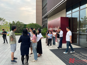 “银十”楼市火热开局·政策 | 超50城近期出台楼市优化政策 国家发改委：更多政策正积极谋划推进