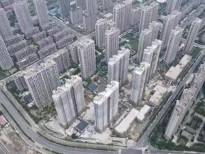 地方国资底价接盘，“苏中第一高楼”终于复工！原计划投资百亿，业主称“希望顺利办到房产证”