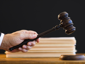 调查丨南京港三年多诉讼拉锯背后：超1亿元燃油交易“名为合作实为借贷” 原告方已无实际经营业务