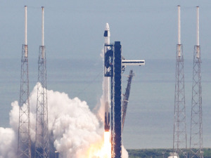 美一名宇航员出现“医疗问题”并住院，曾参与SpaceX载人航天任务