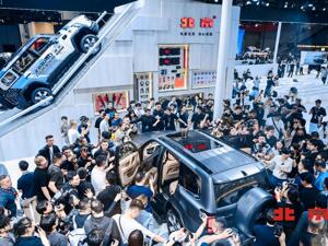 北京汽车携魔核电驱家族车型强势登陆广州车展，掀开电动越野新篇章