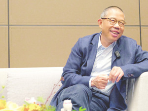 农夫山泉董事长钟睒睒：不希望整个家庭长期从早到晚喝纯净水