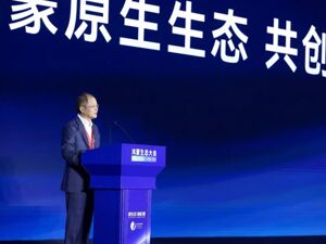 华为定下鸿蒙生态新目标：未来半年到一年，10万个应用！