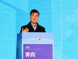 清华大学教授孙富春：具身智能是AI进入物理世界进行交互的载体