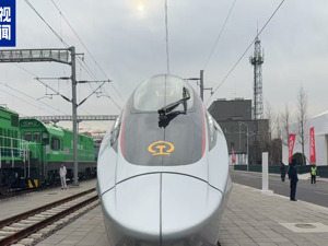 时速将达400公里！全球最快高铁列车，亮相！