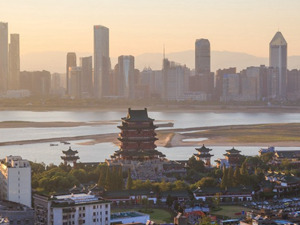 通往网红之路，这座中部城市有多努力？