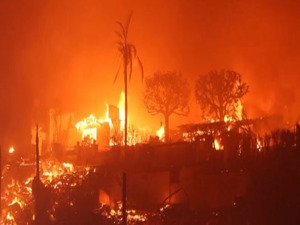 近20万人处于疏散警告之下，超42万户居民断电！美国加州山火为何这么猛？火势缘何得不到控制？