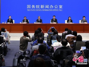 投资国债并非没有风险！央行：暂停国债买入是为避免市场波动！将缓解银行净息差压力！这场发布会，信息量大