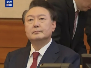 尹锡悦现身宪法法院！律师辩称：下达戒严令只为形式，没有指示或下达逮捕和拘留指令