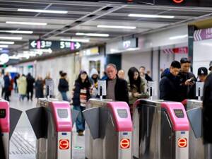 成都轨道春节假期运送乘客超2311万人次 春熙路站日均出行客流第一