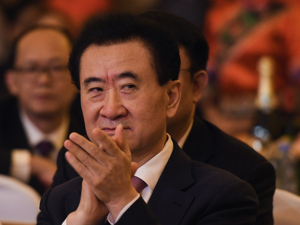 王健林开年出售5座万达广场，经营权保留