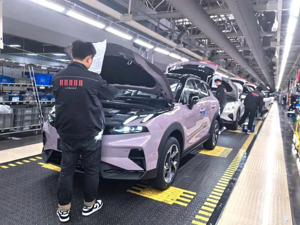 一季度拼“开门红” 成都规上工业企业全部复工复产