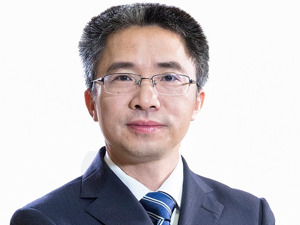 专访厦门银行副行长、首席信息官郑承满：DeepSeek等大模型促使银行业数字化向“认知重构”演进