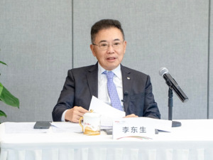 对话全国人大代表李东生：建议对人工智能生成内容进行强制标识，减少恶意滥用