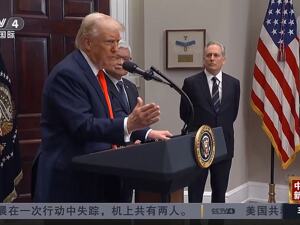 波兰证实：美国对乌克兰的军援真的停了！乌克兰紧急回应！乌总理：已准备好与美国签署矿产协议