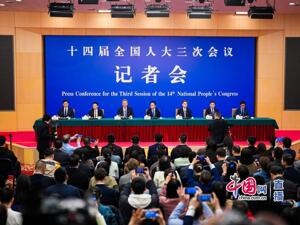 经济主题记者会举行，五位“掌门人”发声！信息量巨大！央行行长：今年将择机降准降息