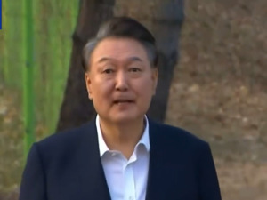 尹锡悦发声：在拘留所学到很多！