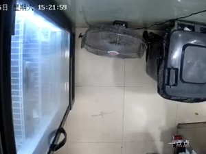 加载难，镜头花、歪一边⋯⋯点外卖的你，看过商家“明厨亮灶”直播吗