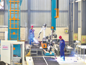 前2月规上工业增加值同比增5.9%