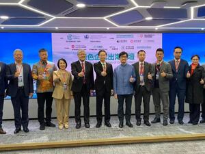 绿色发展研究院院长马骏：推动香港构建绿色科技生态圈 吸引内地绿色科技公司落户