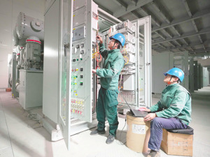 纬德信息拟增资取得双洲科技50.10%股权