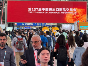 最新！广交会机器人专区客流量爆棚，这些产品成为展会焦点！多名外商表示“不会受美国关税政策影响”