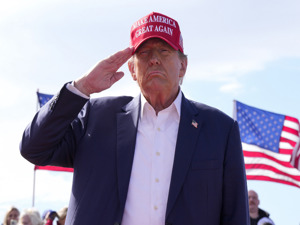 最新民调！仅有约42%的受访者认可特朗普表现！约59%的受访者：美国正在丧失其在全球舞台上的信誉