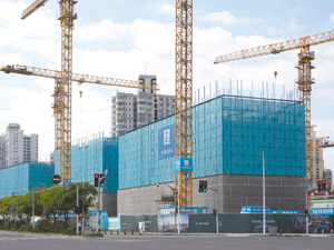 受地产业务拖累 中国建筑去年利润总额下滑13.9%