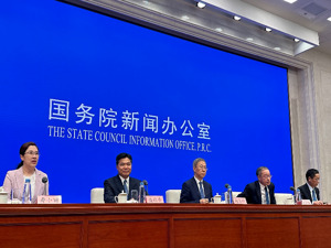 人社部：对个人加大就业补贴支持，突出保障高校毕业生等重点群体就业