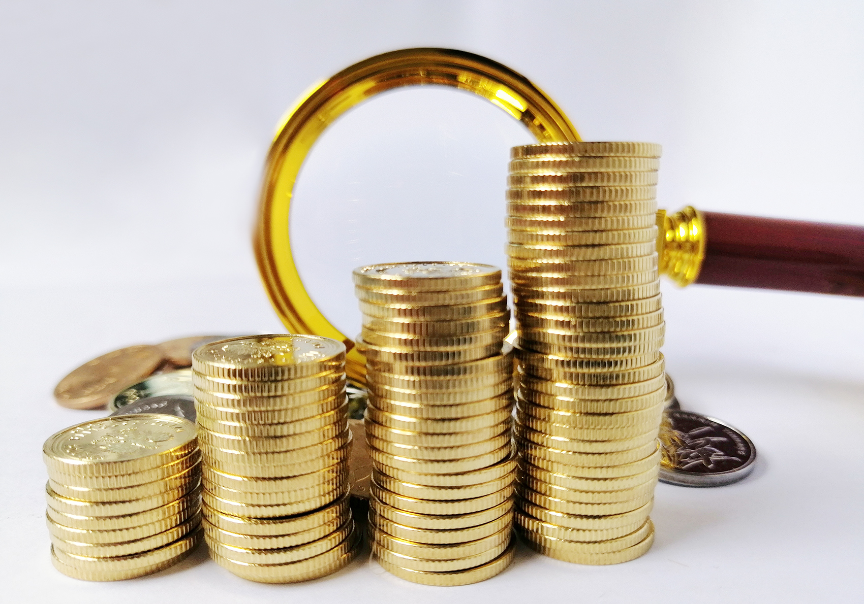 信用卡現(xiàn)金分期利率“卷”至3%以下 辦理后通常不可撤銷(xiāo)，提前還款有“代價(jià)”