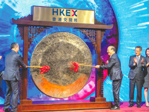 港交所IPO募资规模登顶全球的10年嬗变：从工业与消费主导，到科技与医疗行业崛起
