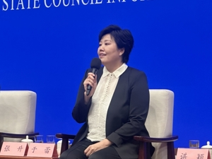 国新办举行中外记者见面会 围绕“牢记广电初心使命 用心服务人民群众”与记者交流