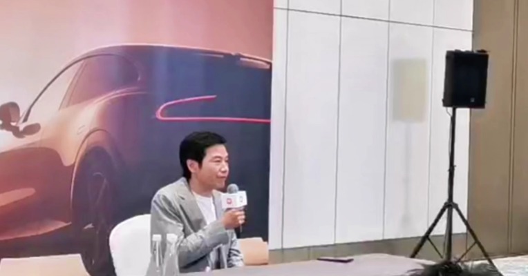 雷军：反对价格战，坚决执行反内卷