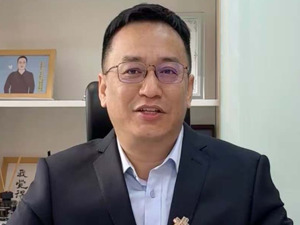 创新科技大咖说｜专访易鑫集团首席AI科学家、高级副总裁张磊：垂直领域AI技术应用开发需注意透明度与“数据不出域”